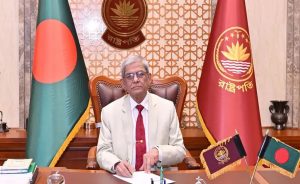 ঠাকুরগাঁওয়ে পৌঁছেছেন রাষ্ট্রপতি মির্জা ফখরুল