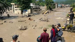 ভয়াবহ বন্যায় তছনছ নেপালের রসুয়া, নিহত বেড়ে ৯৫, নিখোঁজ কয়েকশ পর্যটক