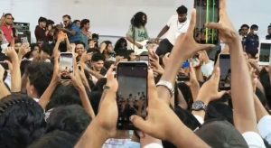 অবশেষে বিকল্প ভেনুতে অনুষ্ঠিত হয়েছে ব্রাহ্মণবাড়িয়া সরকারি কলেজের নবীনবরণের কনসার্ট